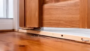 Jak przedłużyć za krótkie drzwi